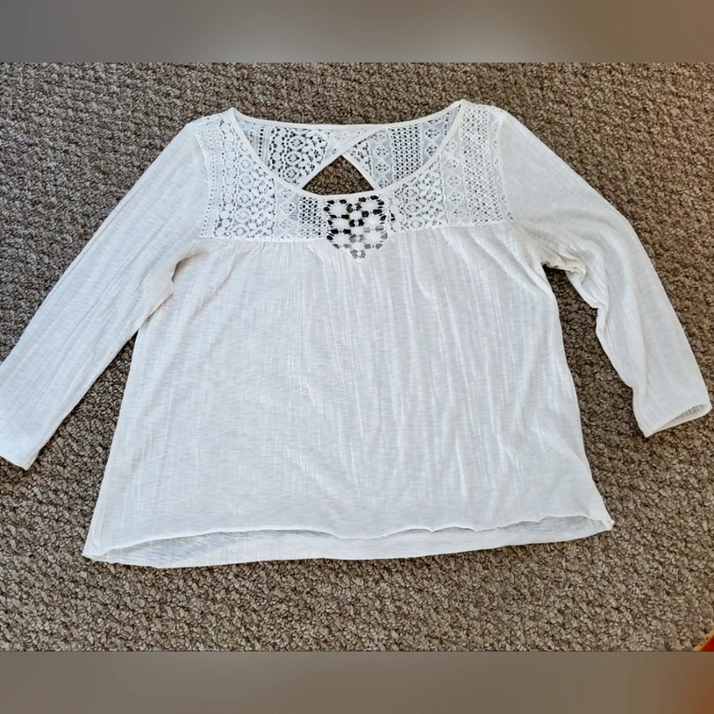 American Eagle top